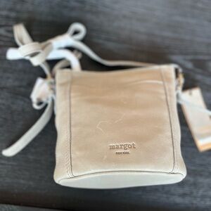 Margot ny iris bucket bag (see photos for details)